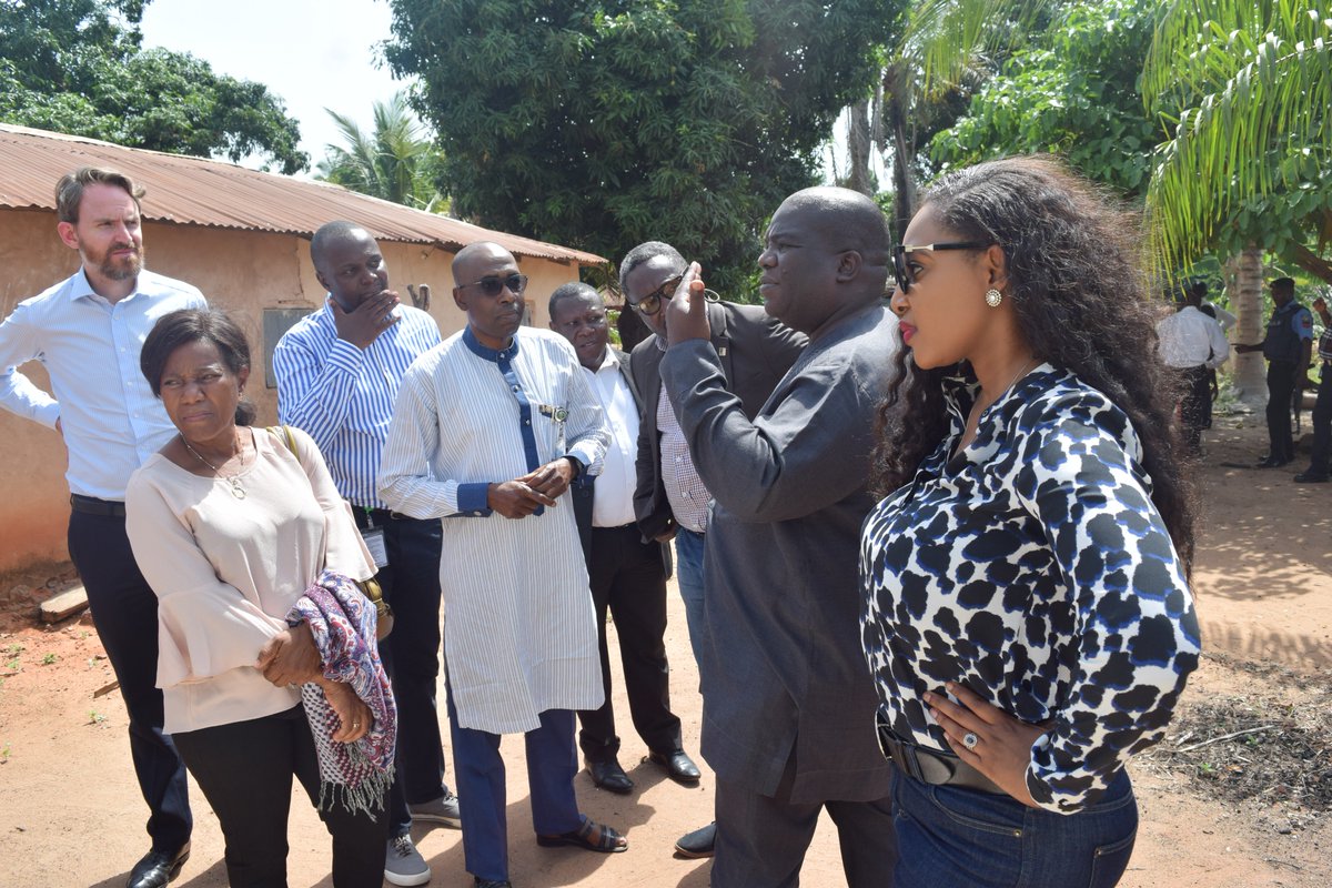 aeatweets_'s tweet photo. AEA and ILO to support rural Entrepreneurs and cottage industries in the FCT. https://t.co/hTKJkjj5Mi #refreshthemix #WorldPressFreedomDay #connectwithgreatness #HandleItAfrica #LoveDay #entrepreneurship #business #rural #cottage #FCT #Nigeria @MBuhari @AsoRock @ProfOsinbajo https://t.co/7MRzKBa7K7
