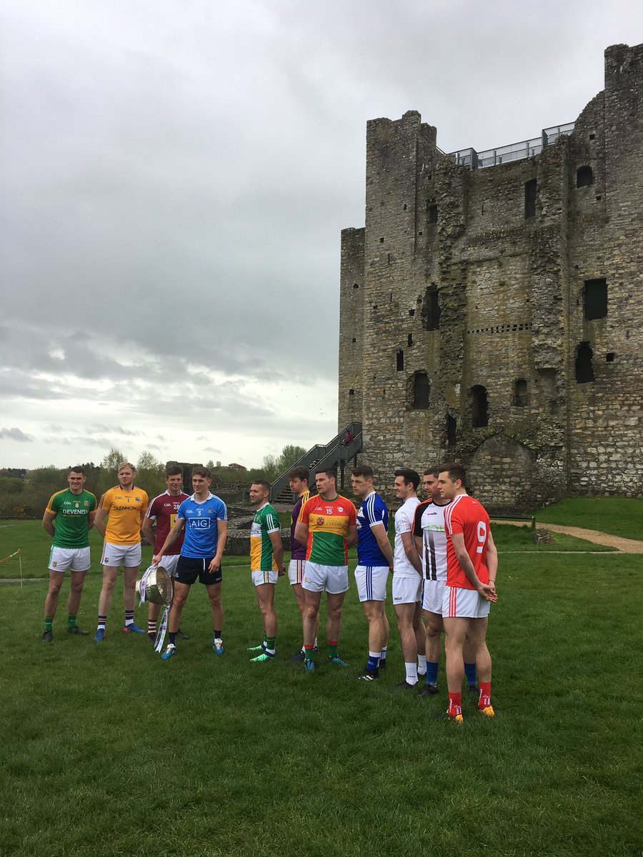 Some behind the scenes pic of the official photo shoot here <a href="/trimcastleopw/">Trim Castle OPW</a> #gaa #leinstergaa #meathgaa #delaneycup