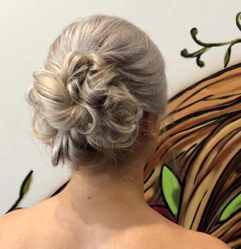 All_ForMary's tweet photo. Upstyle by Tegan 😍 https://t.co/pW1C5y12An