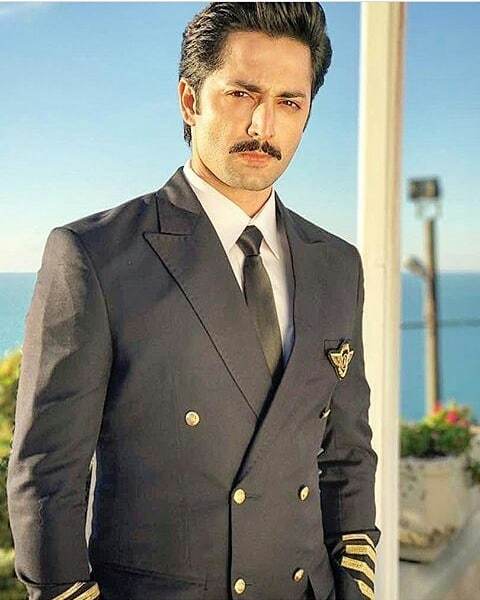 mona_butt99's tweet photo. #Wajood ๐ฅ2nd teaser releasing today๐ฅ
.
@wajoodthefilm
Releasing On this Eid-ul-Fitr .
.
@danishtaimoor16 @i.additisingh @saeedaimtiaz @momal15 @shahzadsheikh37 #DanishTaimoor #eidulfitr2018 #jsproductions https://t.co/050PCEjhzC https://t.co/CVVNs7VV9W