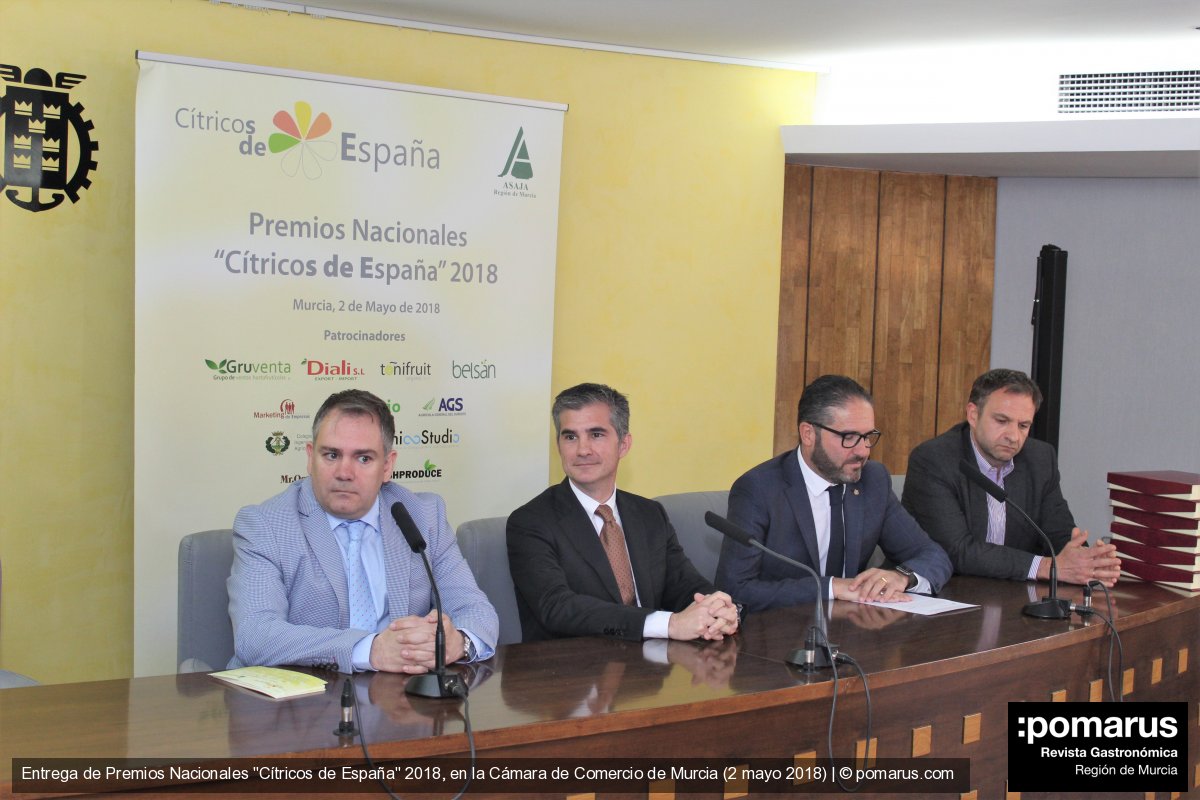 pomarus's tweet photo. Desde @pomarus queremos agradecer esta distinción tan importante para nosotros como es el nombramiento de Embajador de Cítricos de España
@ASAJAMURCIA @franciscoseva @GrupoZambudio 
https://t.co/B7S3adDgVw https://t.co/ccqbKLEXNZ