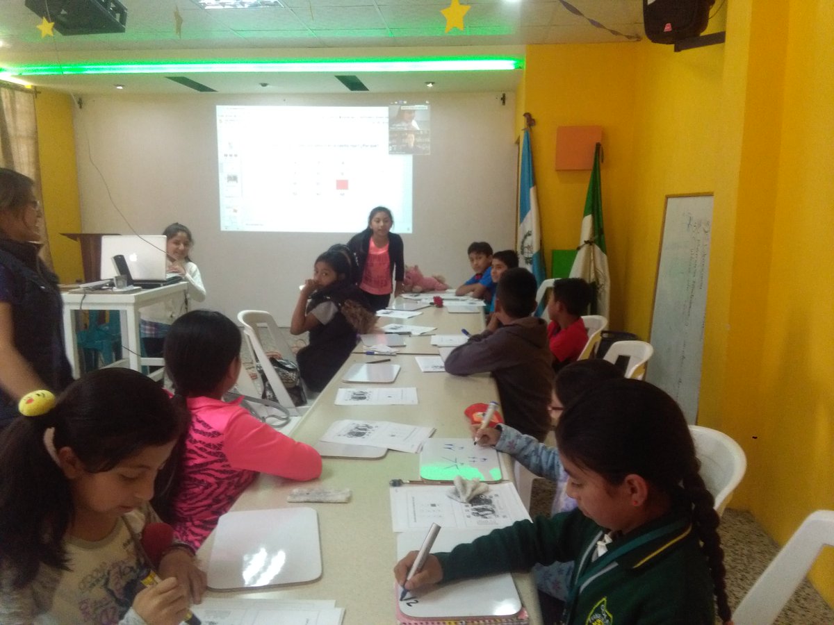 cindyweitzman's tweet photo. Curate engaging problems at the appropriate level, provide time and space, and get out of the way! Thanks @MathforLove @brilliantorg @nrichmaths @YouCubedOrg @fawnpnguyen @GlobalMathProj With ❤ from San Francisco, CA to Totonicapán, Guatemala (problems projected via zoom). https://t.co/olfpXZSbzN