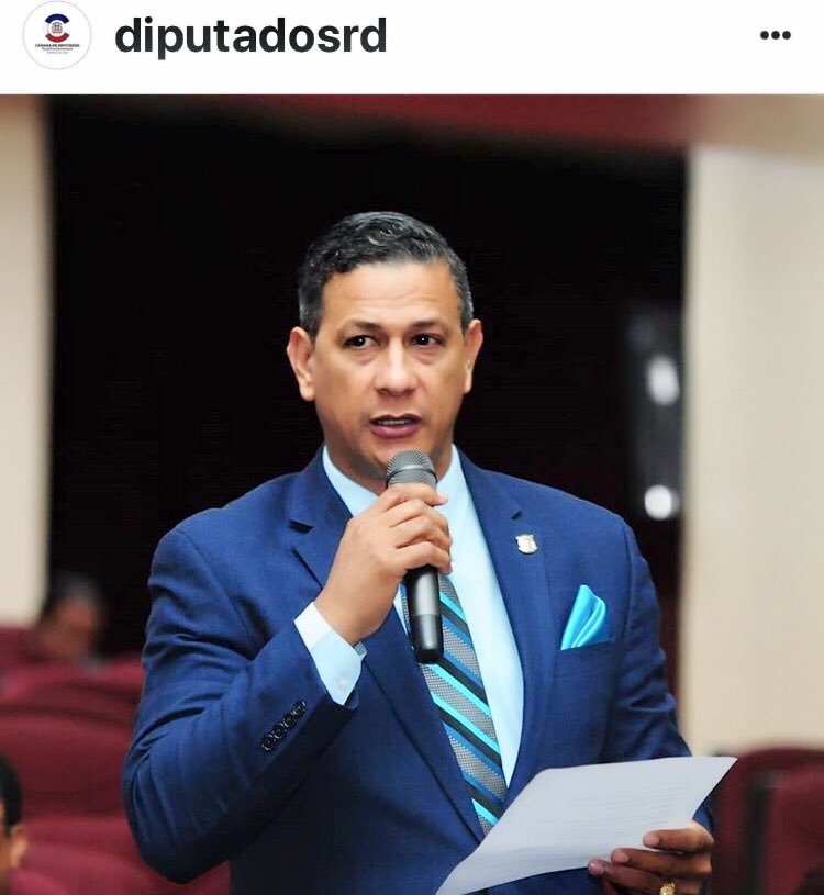 RobinsondiazRD's tweet photo. Nuestro compromiso para hoy es participar y votar por la #LeydePartidos con #primariasCerrada, por que así lo quiere la gran mayoría de mi país, @finjusrd, @CONEP_RD, mis votantes y sobre todo mi @El_PRM. La disciplina es el motor que guía nuestros pasos para lograr el objetivo. https://t.co/wTomzCiulJ