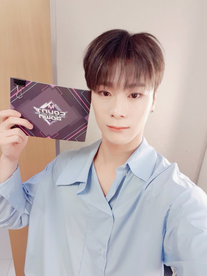 ASTRO 아스트로 tweet media
