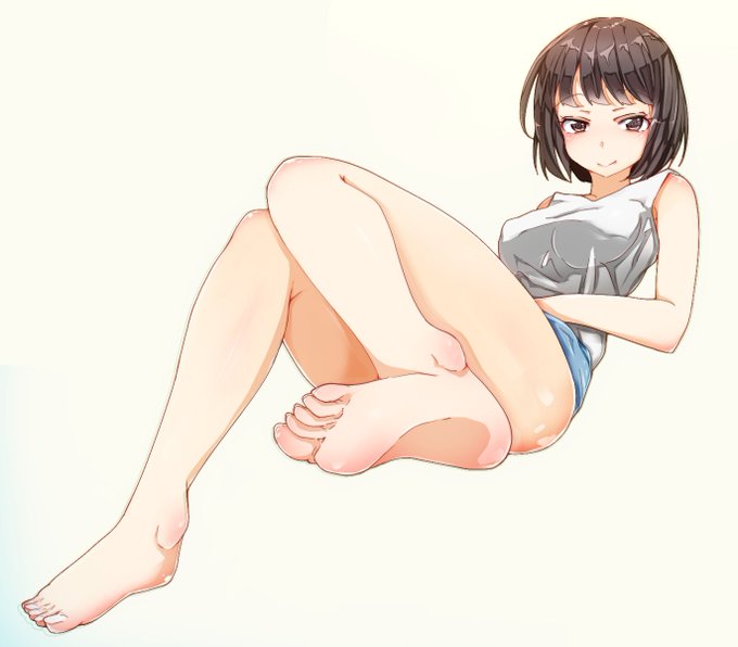 ショートパンツ絶対領域 