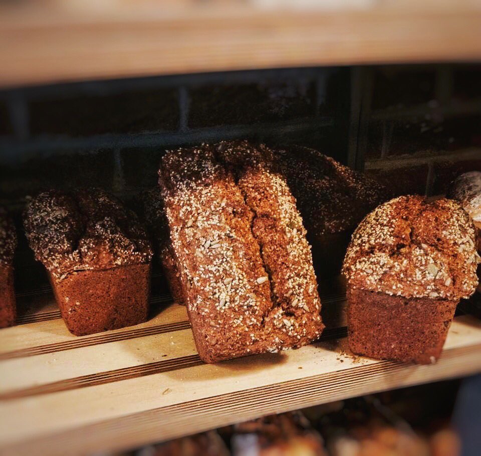 Naturalbakedub's tweet image. Have you tried our multi-seeded bread? 

It's another of our best selling breads at the bakery and one you won't find anywhere as fresh as with us here at The Natural Bakery! 😊 
-
-
-
#bread #multiseed #brown #seeds #thenaturalbakery #fresh