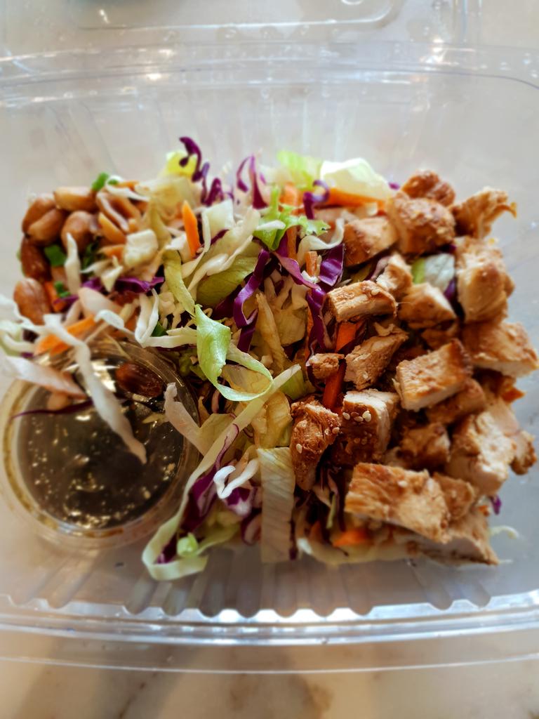 BAJAIcs's tweet photo. Chicken Cabbage 😍 https://t.co/o2qQluzQO3