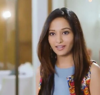LoveKH_Intezaar's tweet photo. Mohini and her cute expressions 😍😍 
how many of you misses her😍😍  @preetikatweets
#Mohini #LoveKaHaiIntezaar https://t.co/X1OxwpLaFo