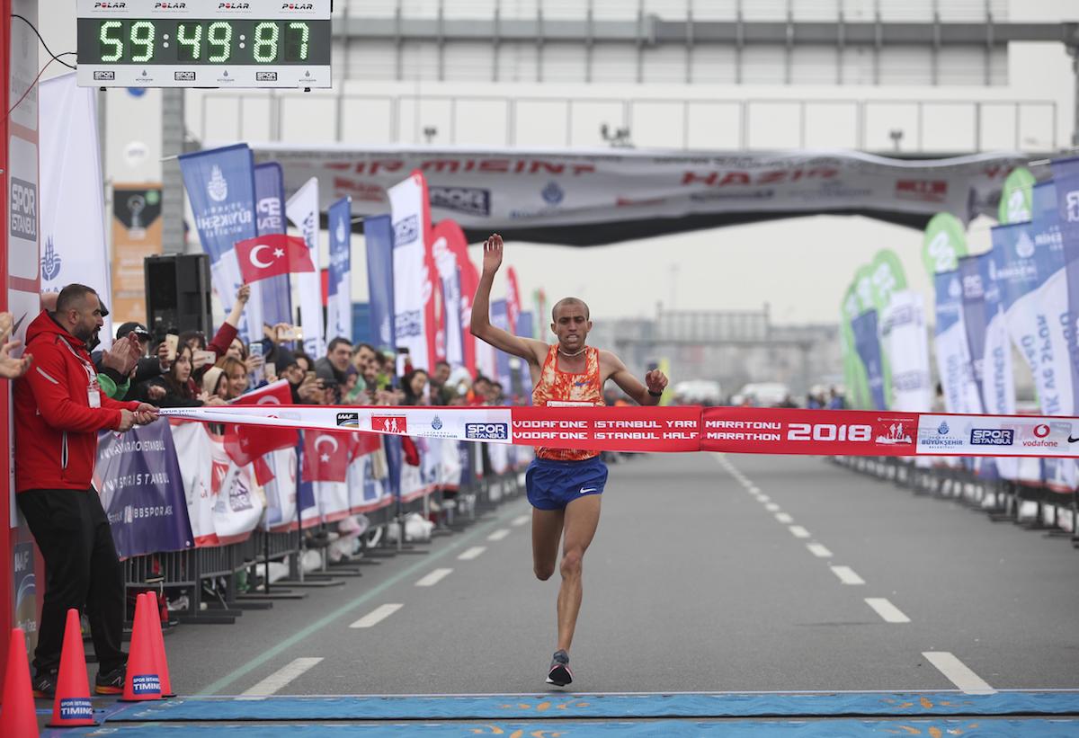 irewindGlobal's tweet photo. We told you we entered the Turkish market, but did we tell you how the #istanbulhalfmarathon with @mcsaatchi Istanbul went? #SpoilerAlert: We came. We saw. We captured the moment. https://t.co/C6nO5aEo6P 

#istanbulyarimaratonu https://t.co/wNDVMZ6PcJ