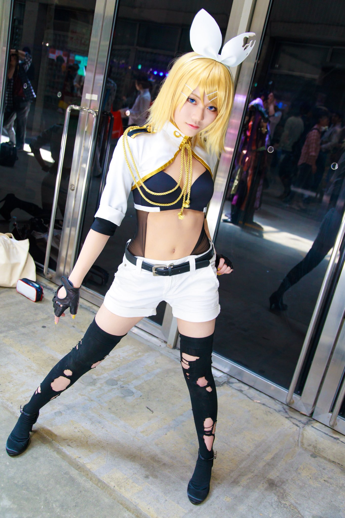 インビジブル 鏡音リン コスプレ 漫天cos製 Amazon.co.jp: 実物撮影 コスプレ衣装 VOCALOID インビジブル 鏡