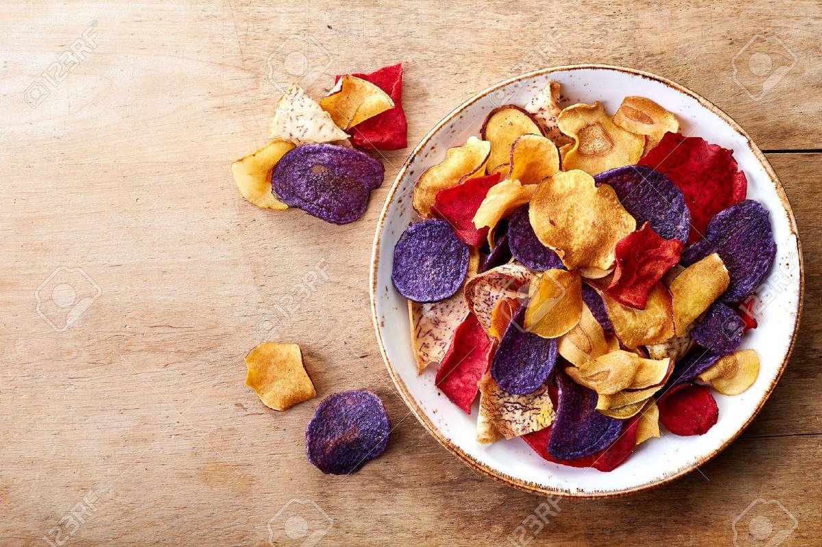 Mister_Cheff's tweet photo. 💡¿No os apetece llenar vuestros #platos de #color con #chipsdeverduras 🍲? Una super idea que hará la delicia de los más pequeños y con la que sorprenderás a tus comensales 😄.@Mister_Cheff os da la idea! ⬇️⬇️⬇️
https://t.co/Imtd2oe7ZD https://t.co/CXTaXyiHnA