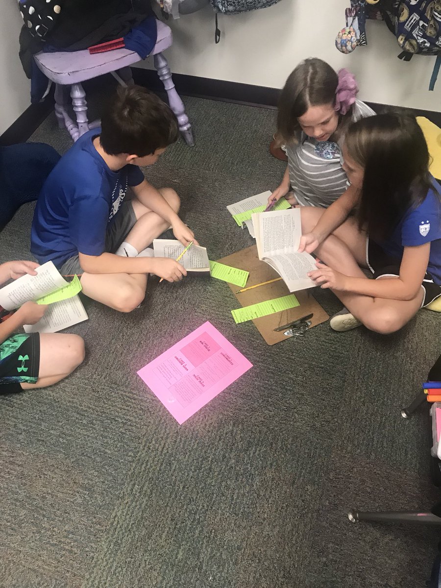 mrsritterBES's tweet photo. Book clubs are in full swing! Loving hearing the excitement and conversations being had about their books @BESTexans #Texan2Step https://t.co/m6asupNPUA