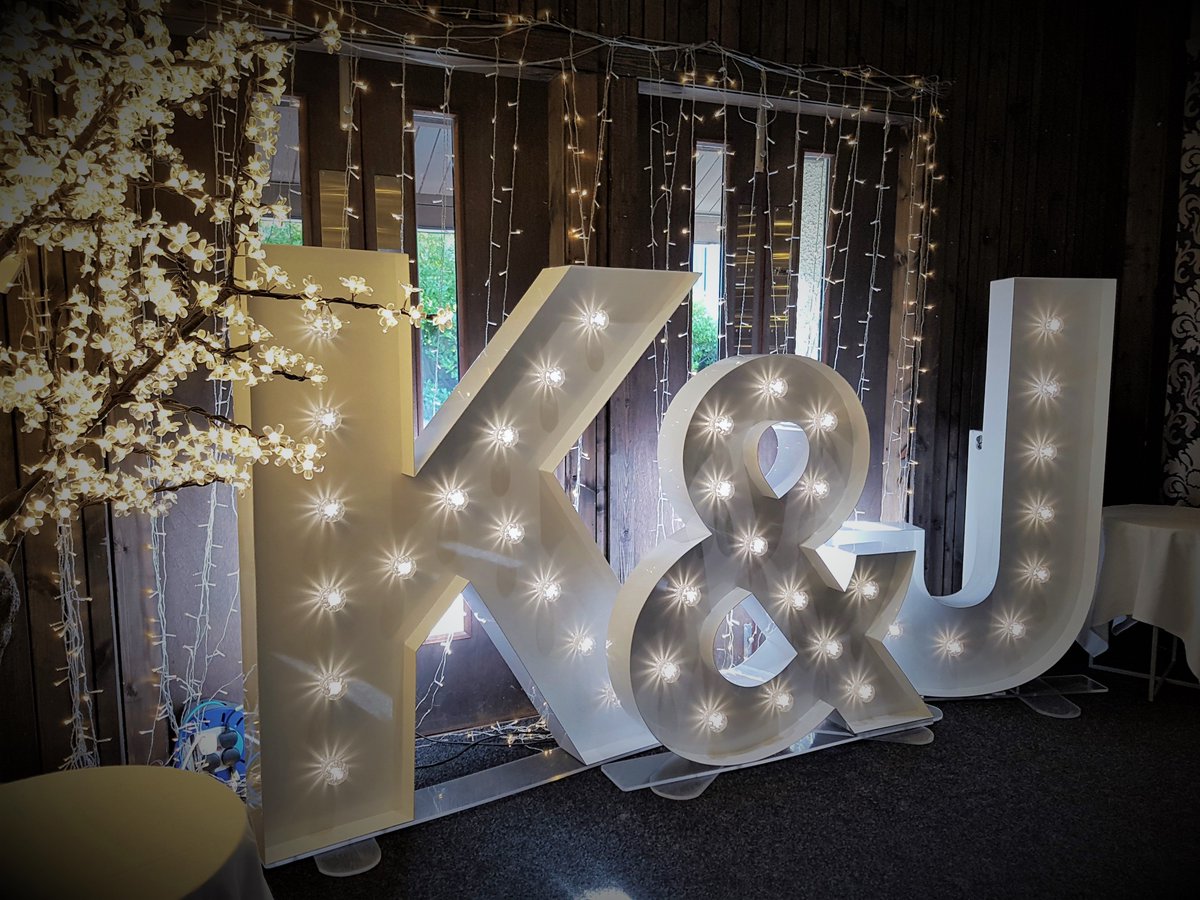 Lilyspecialeven's tweet photo. Contact @Lilyspecialeven today to discuss your wedding or event decor.  

Our products include LED light up letters, sparkling dance floor, cherry blossom trees, chair decorations, centrepieces and so much more!

https://t.co/u3yweSF0oX

#weddingdecor #ledletters #weddings #love https://t.co/ssZc4l7ID1