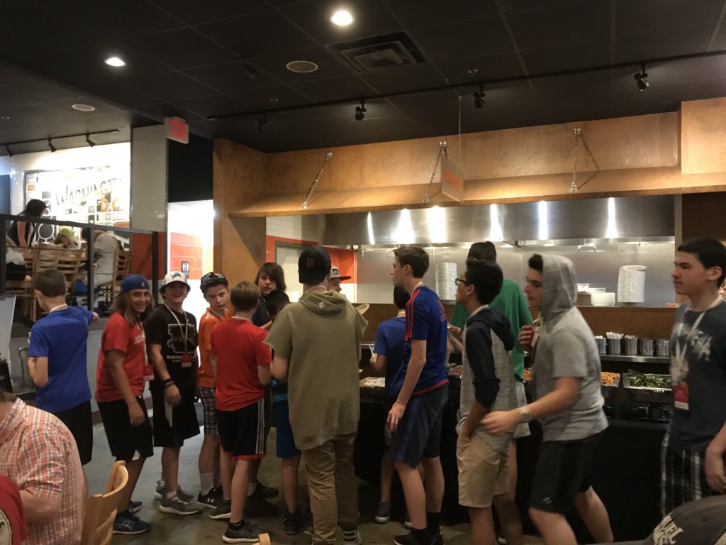 Bus1ForDC2018's tweet photo. #ROMBUS1DC2018 enjoyed dinner last night at G Street Food. Carbs, protein, and vegetables to get us energized for our evening with FDR and The Pentagon 9/11 Memorial. https://t.co/06qIZrjU4o