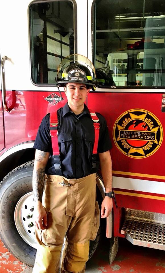 Congratulations to #firefighter Vince Caputo. Welcome to the Sault Fire team. #firesafe https://t.co/VC1n2pWz1a