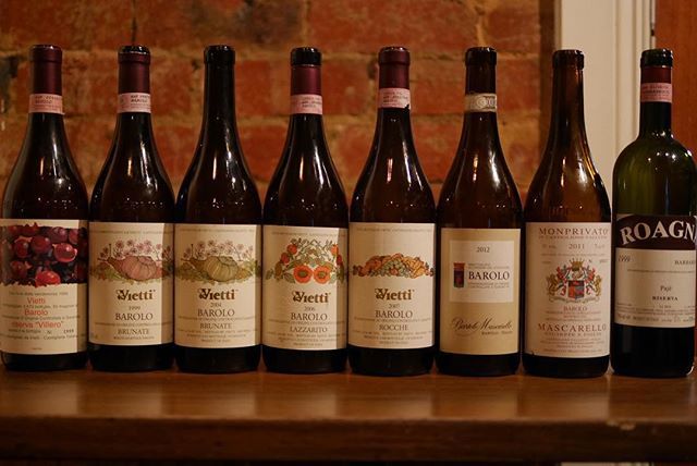 Epic Neb session to follow last nights Burg’s. 1996 @vietti_vino Villero Riserva WOTN then Bartolo 2012 toss a coin between 2006 Lazzaritto, Roagna Paje 1999 next Monprivato pretty wine. Happy to drink them all any day of the week and twice on Sunday. All tasted blind 😎