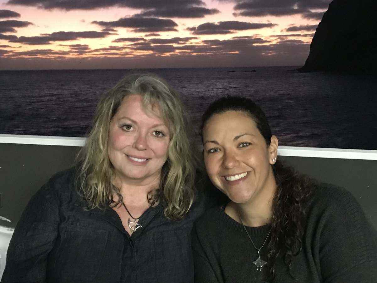 TravelwithTam's tweet photo. Another Fantastic Solo Trip with Ray of Hope Expeditions! https://t.co/to7ukvaEu2 @QueenofMantas @MarineMegafauna #scuba #scubadiver #TBT#citizenscience #ilovescience #mantaray #manta #science #volunteering #expedition #scienceexpedition #liveaboard #divetrip #dogood https://t.co/SI2rC7gikV