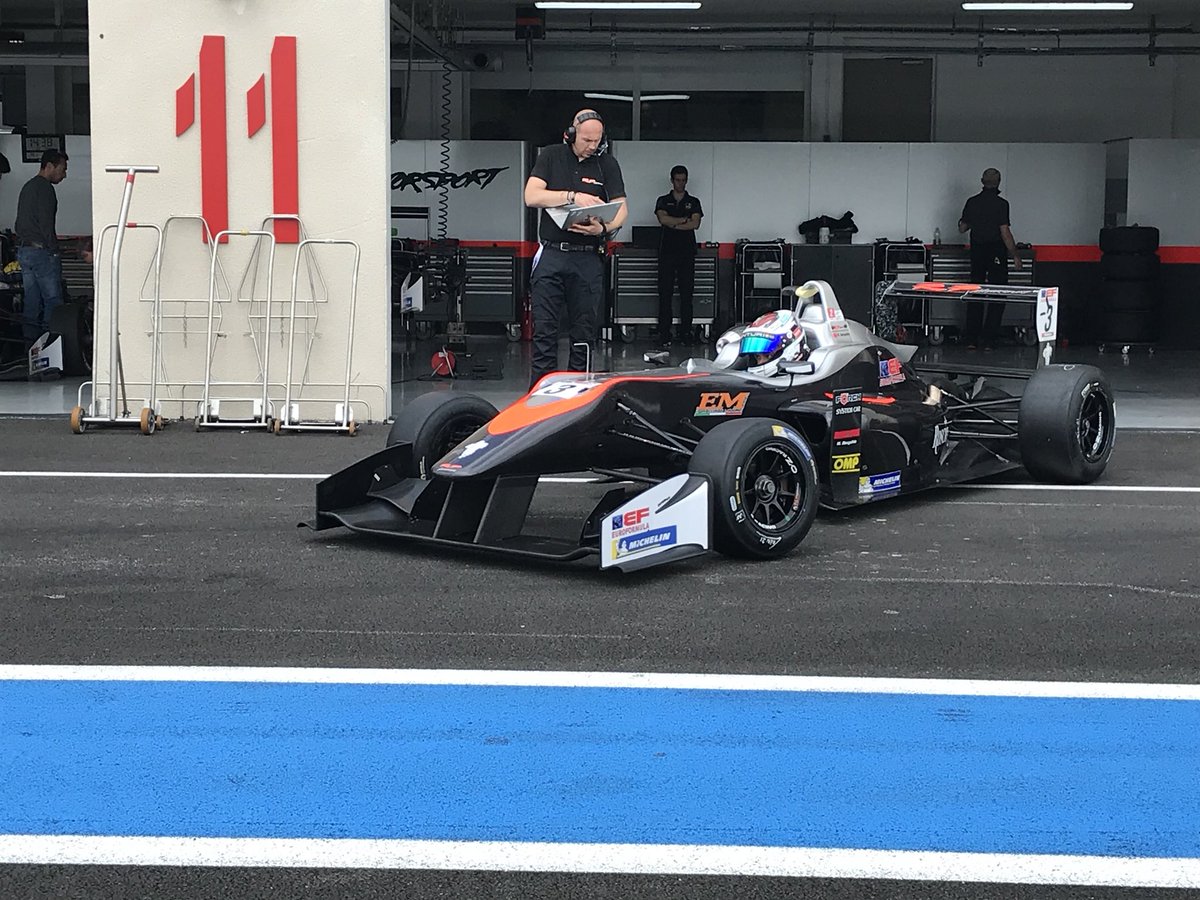 RPMotorsport_'s tweet photo. Another run for @michaelbenyahia ๐ฒ๐ฆ #EFOpen #PaulRicard #ForzaRP https://t.co/bDmU1MFakU