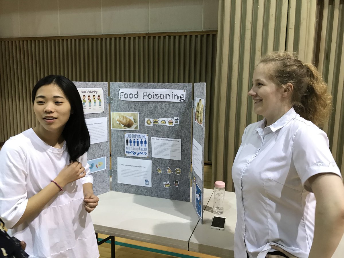 creigosa's tweet photo. Some #scienceknights pictures from tonight! So proud of our LS Ss! #KnightsRoK https://t.co/32EaHEe2X8