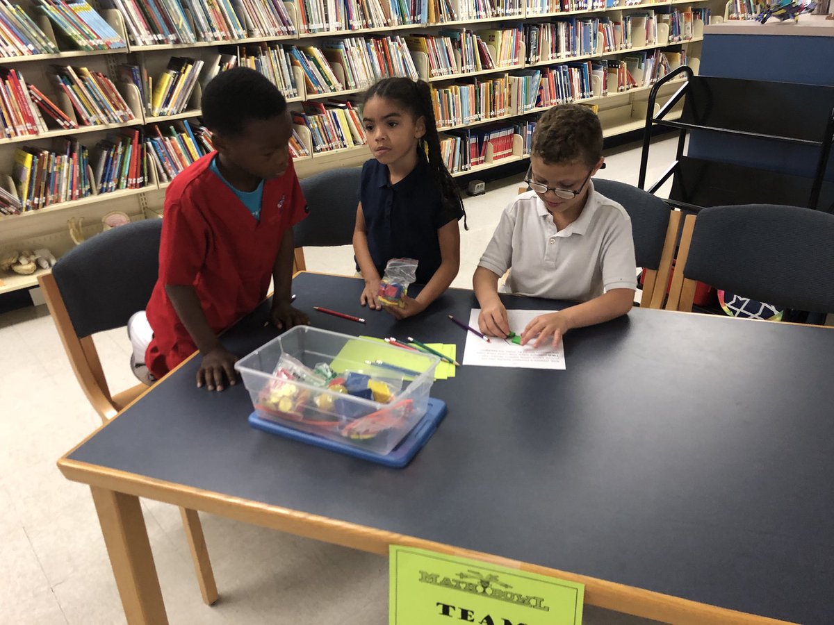 Dunbar_Magnet's tweet photo. It’s First Grade Math Bowl today!!!!! #ifyougotaproblem #yotheyllsolveit #ONLYatDunbar https://t.co/049kMoPowY