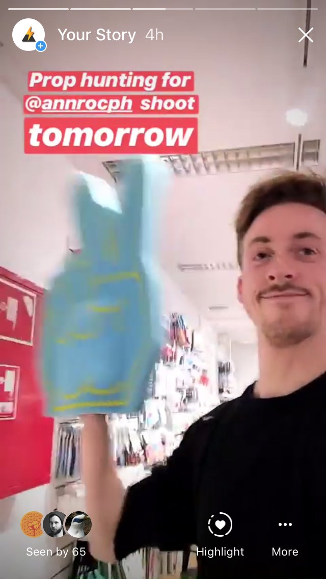 create28studio's tweet image. But now its time to take photos of fashion and foam. #SS18lookbook #pastelpassion