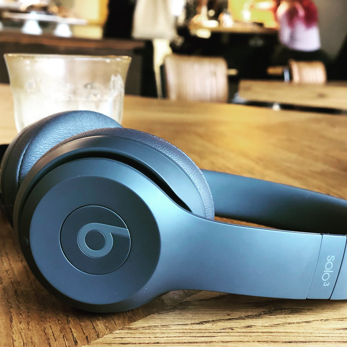 iameslea's tweet photo. Songwriting today...so many new songs I can’t wait to share with you! #songwriter #artist #musicandlyrics #writing #melody #coffeebreak #beats #beatsbydre https://t.co/tOah8FWihc