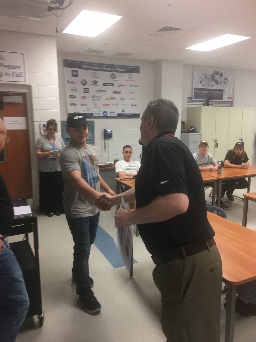 Michael Weglein tweet media