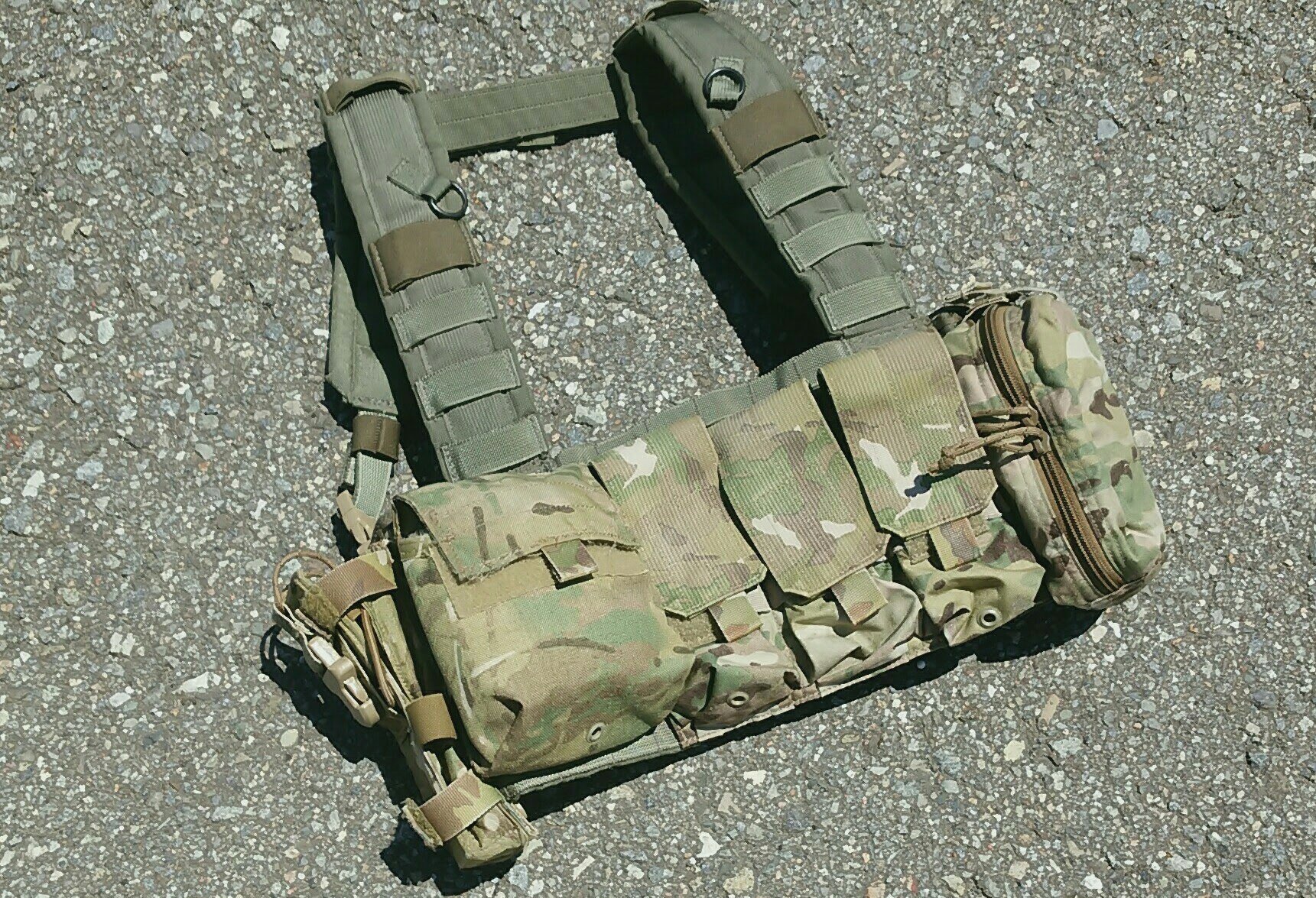 EAGLE RRV チェストリグ HobbyBoxBlog:米軍特殊部隊装備の定番チェストリグ「Eagle RRV」