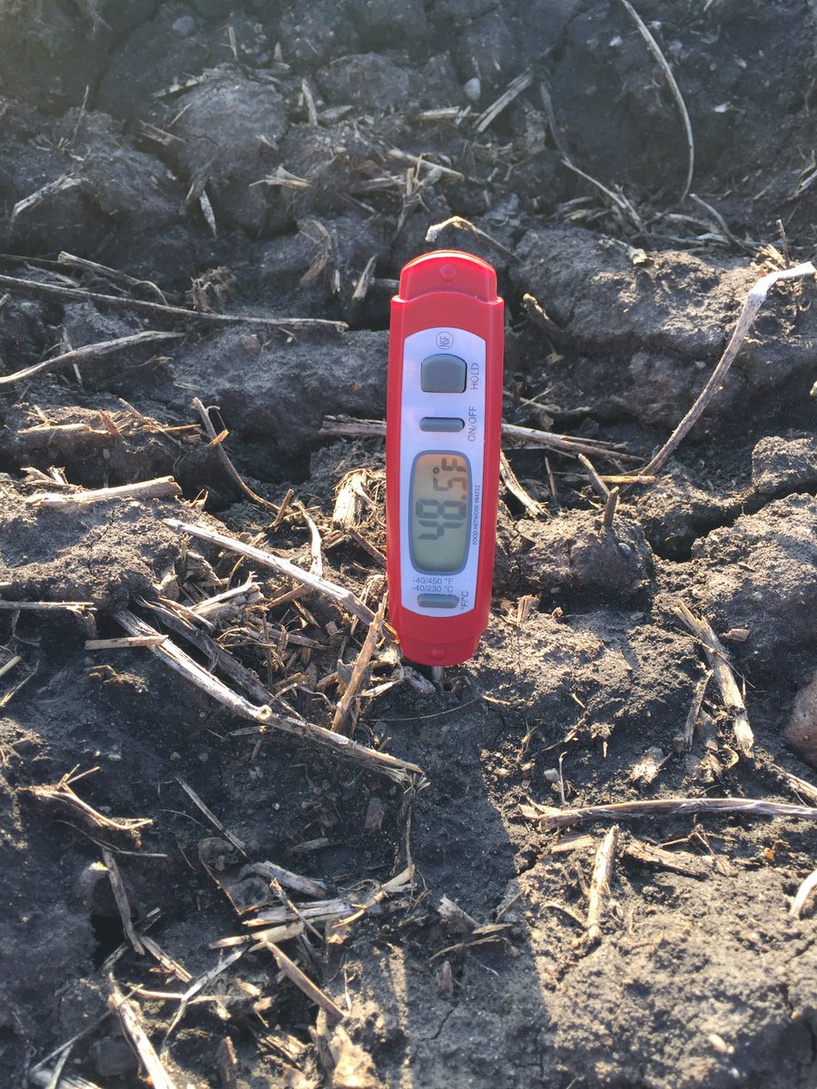 RudenickTaylor's tweet photo. Soil temps on both Corn and Soybean ground at 7 a.m. South Central MN @ryangcia  @ChannelSeed #Plant18 https://t.co/KKfj7nD7UN