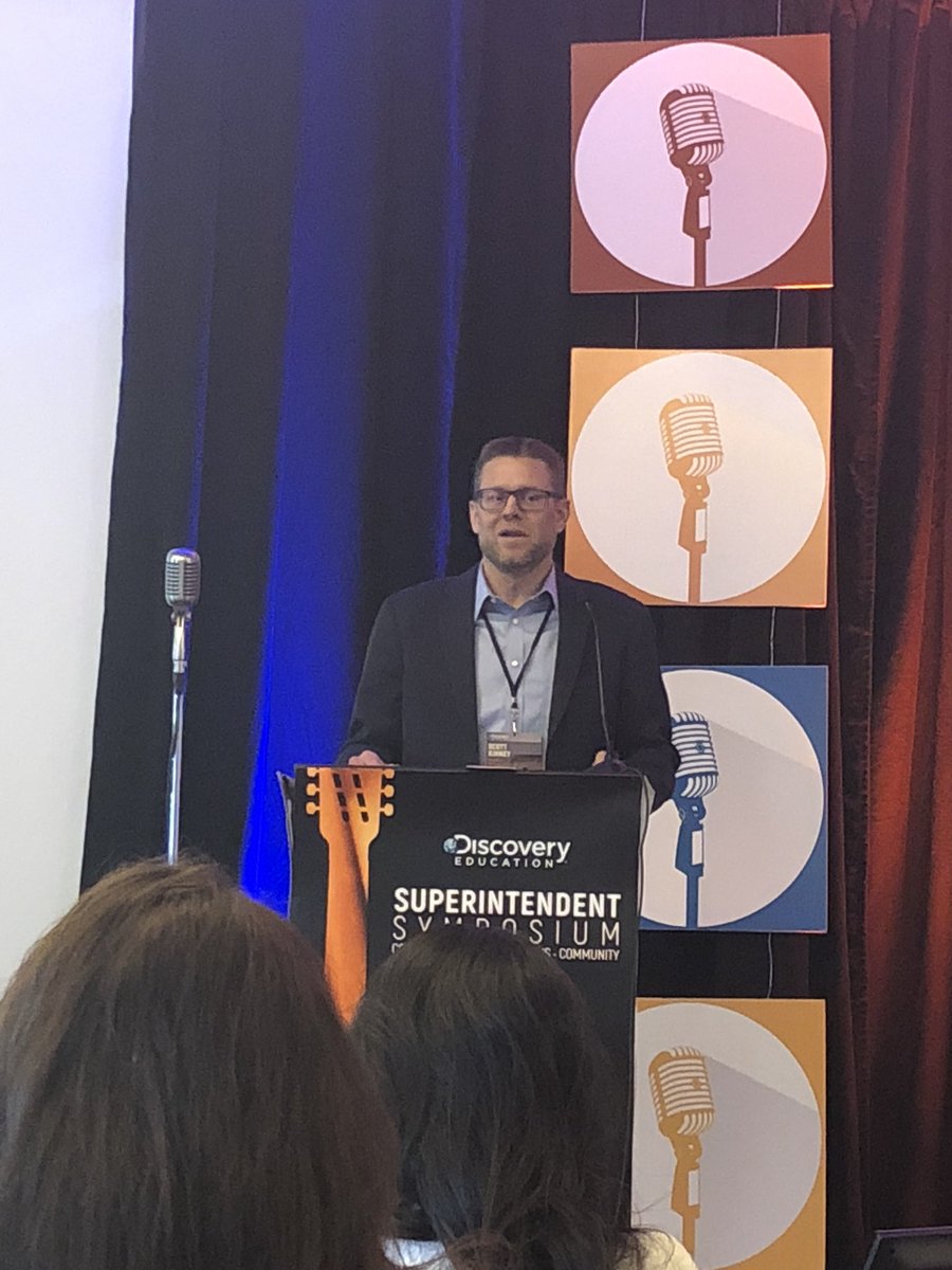 HathawayToday's tweet image. Mr. Kinney kicking off the Superintendent Symposium in Nashville #lovetechbook #transforminged