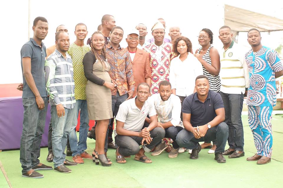 BOOKCONEKT's tweet photo. Meeting between #TEEP ALUMNI Past years and #TEEP2018 laureate.
Rencontre entre les Alumnis #TEEP des années antérieures et les lauréats #TEEP 2018.
#wasexo #229 #BENIN
@vsounouvou @TonyOElumelu @TonyOElumelu @zinsouofficiel https://t.co/u00WsbHUo1