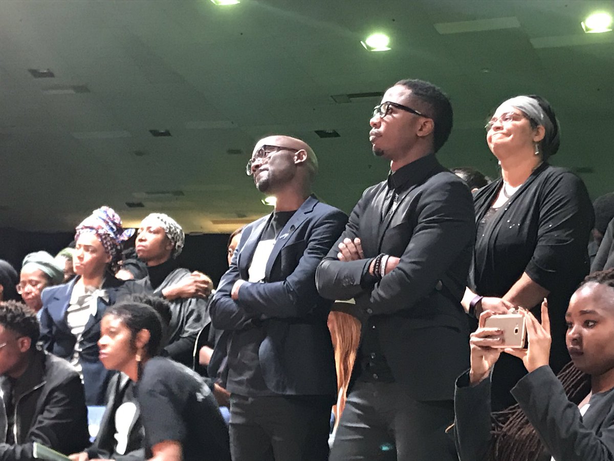 ZikhonaTshona's tweet image. #AkhumziJezile's best friends, Musa Mthombeni and Andile Ncube #AkhumziJezileMemorial