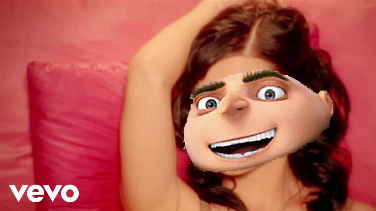 AbbyKranz's tweet image. “I kissed a gorl and I liked it”