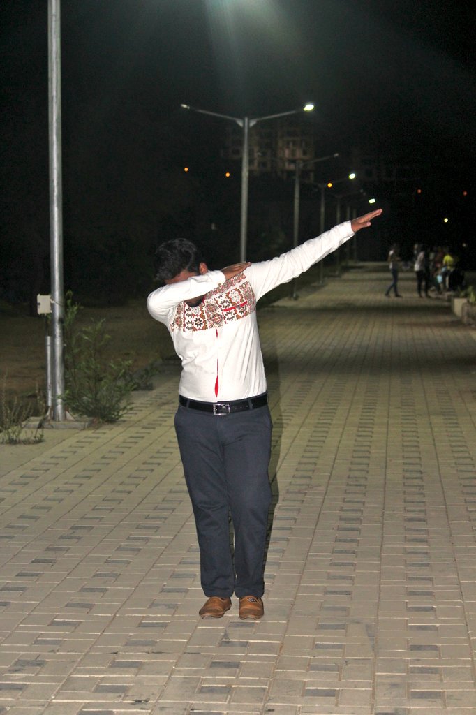 Vishwal9's tweet photo. Dab is new culture of happiness in our generation...
#dabit #DAB #NASHIK #VISHWAL 
#vishwal #✌ #MeToo #GoingGlobal2018 #Leadership #startup #NationalAwards #PressFreedom #GoingGlobal2018 #Leadership #food #Throwback #Liberation #food #love https://t.co/oPEeFKvCY5