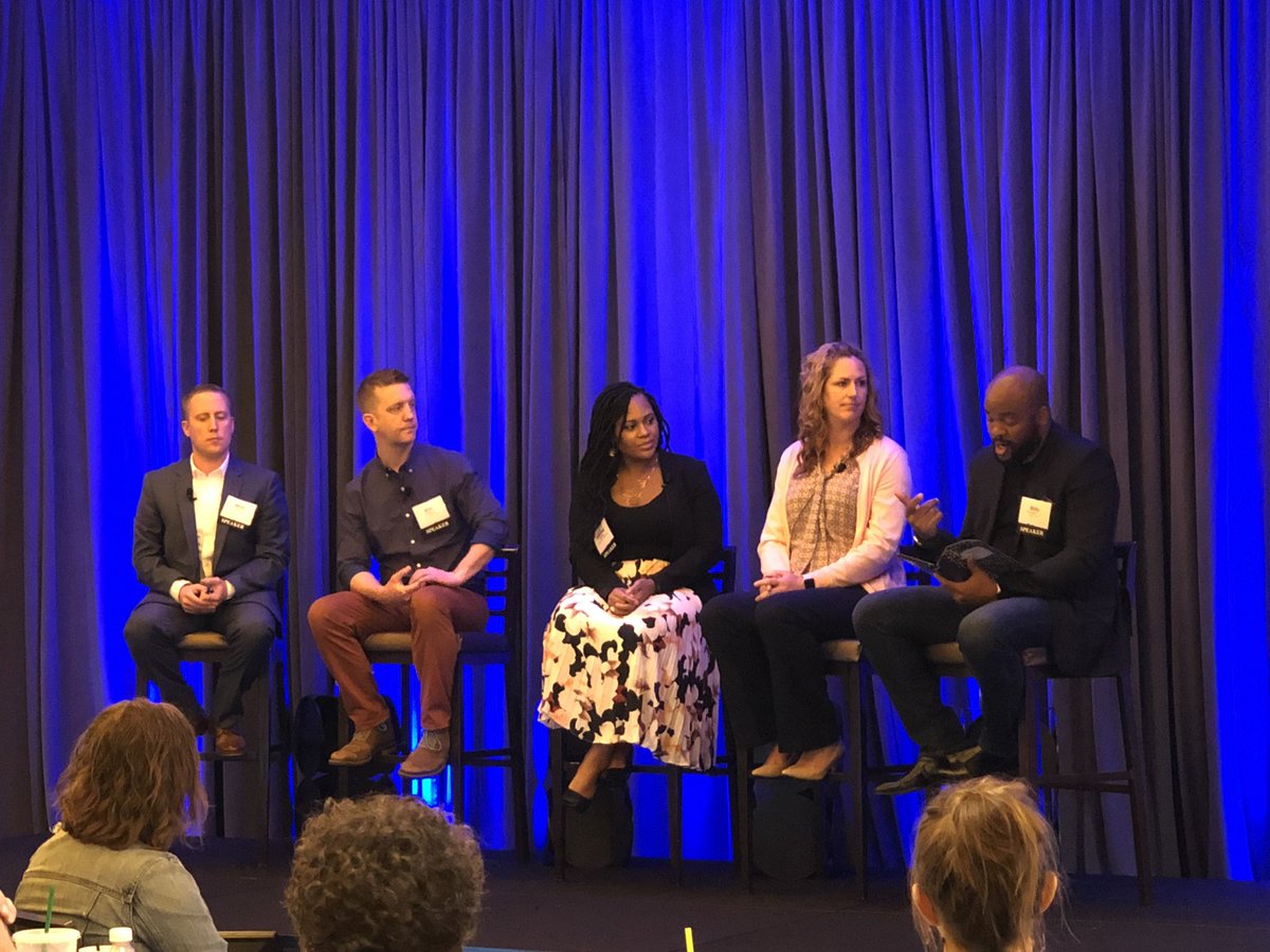 DetroitChamber's tweet photo. Our panel today is @DetroitYP's Whitney Griffin, @EricHultgren, @ShellyOtenbaker and @Skislak. @bjstrawter is moderating. https://t.co/Ludfg87dAK