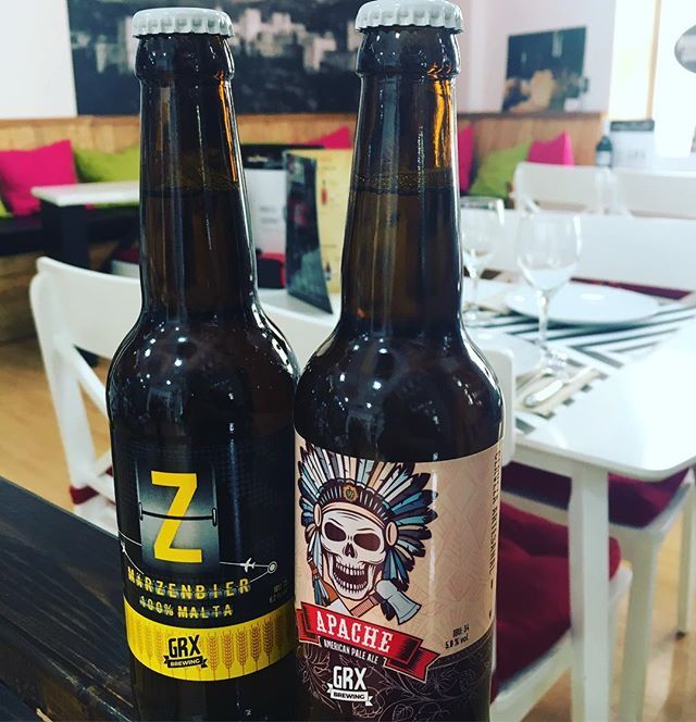 En Paraiso Gourmet seguimos apostando por el desarrollo, esta vez os presentamos un proyecto nuevo y diferente. MÄRZENBIER cerveza artesanal 100% Malta.
APACHE una estupenda cerveza con toques cítricos y tropicales! Ven a probarlas y llévatelas a casa ta… ift.tt/2JRCOzt