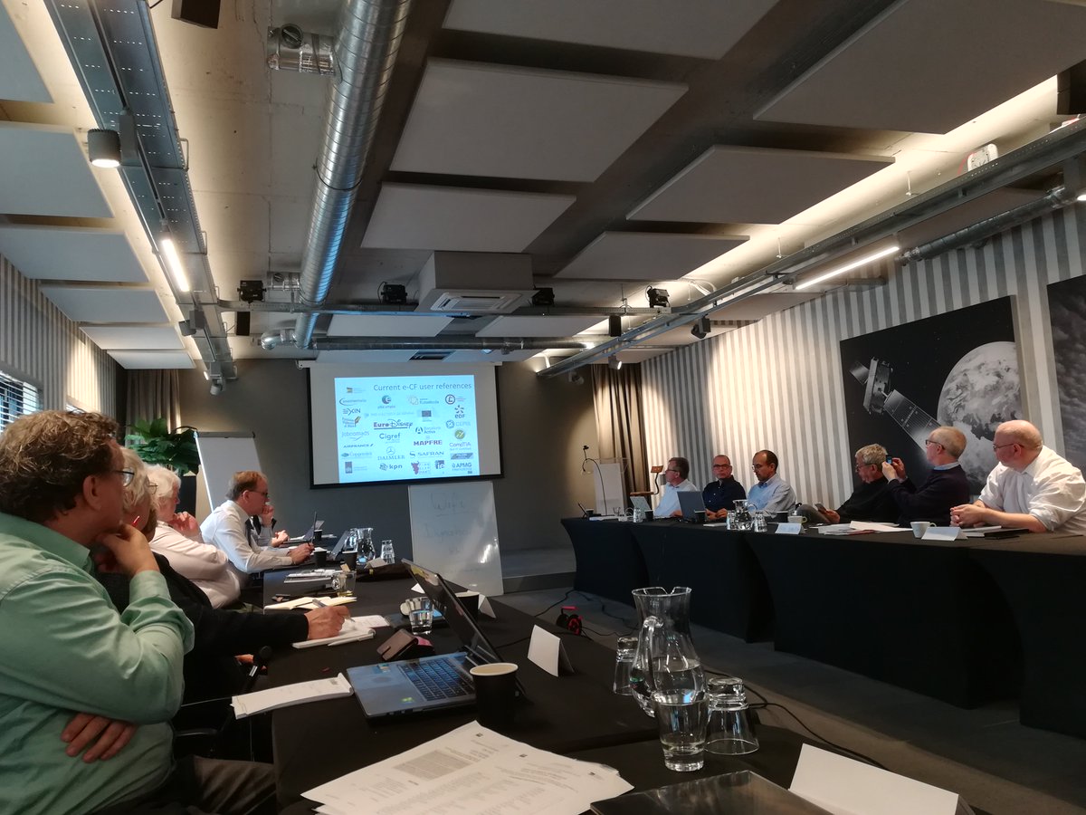 guido_saba's tweet photo. The @SBS_SME brochure on the #SME way for the implementation of the #eCompetenceFramework standard gathers positive reactions at the e-CF users workshop: what is needed is free guidance for the use of standards on #digitalskills. https://t.co/poq4cLsBU6