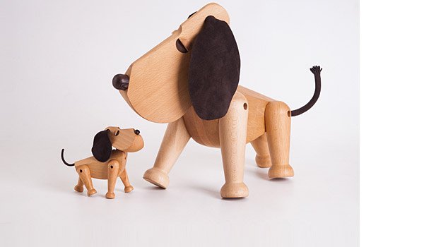 ScandObjects's tweet image. Dog lovers, rejoice... Oscar has been joined by Rufus, big fun guaranteed! Designed 1953 by Hans #Bølling/#ArchitectMade: tinyurl.com/rufus-and-osca…