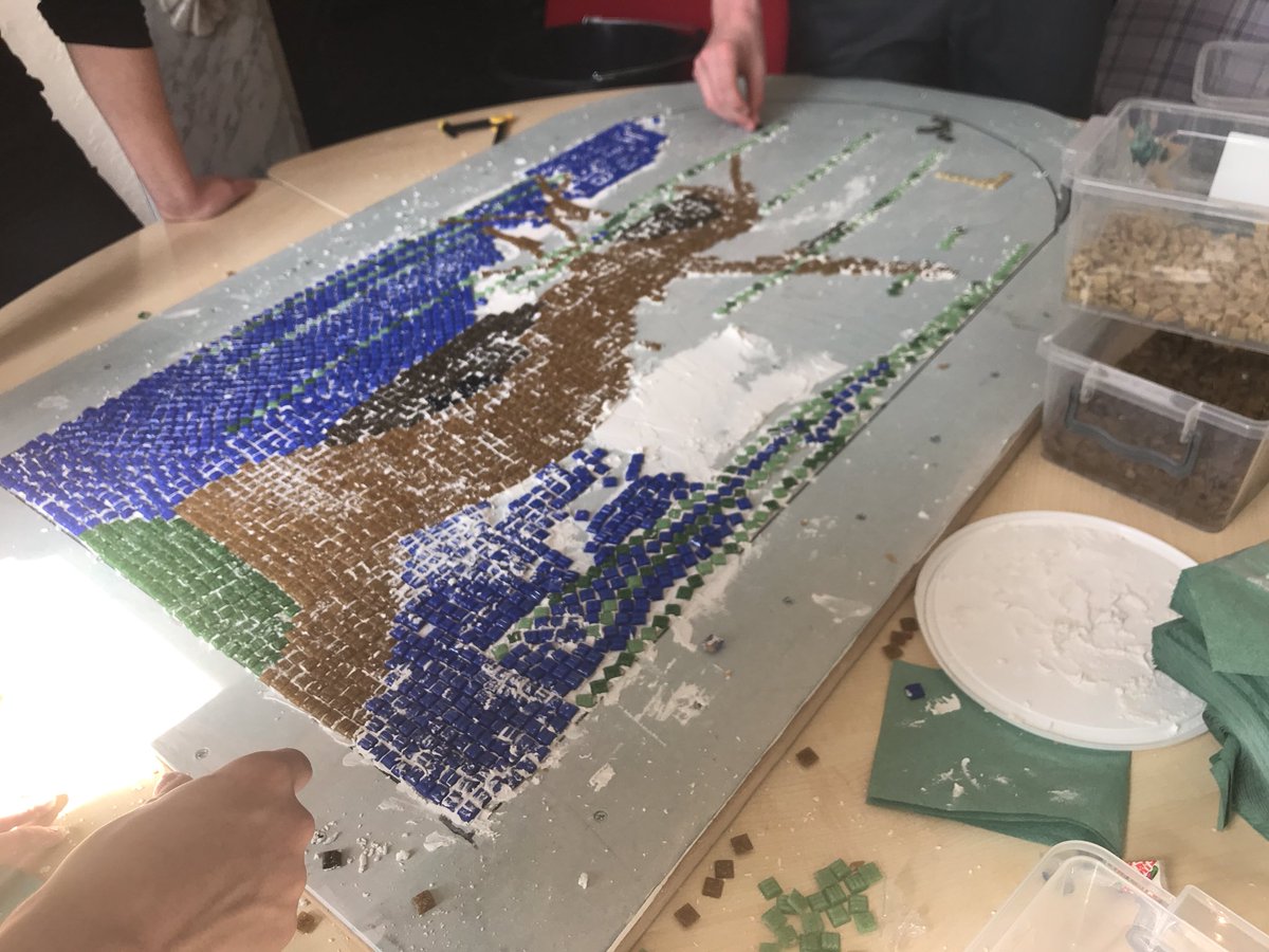 Trinity_S_C's tweet photo. Students have made great progress today! The arches are all starting to come together great. What a fantastic way for students to get creative and work as part of a team! - Tom https://t.co/gbm1Ma6Kya