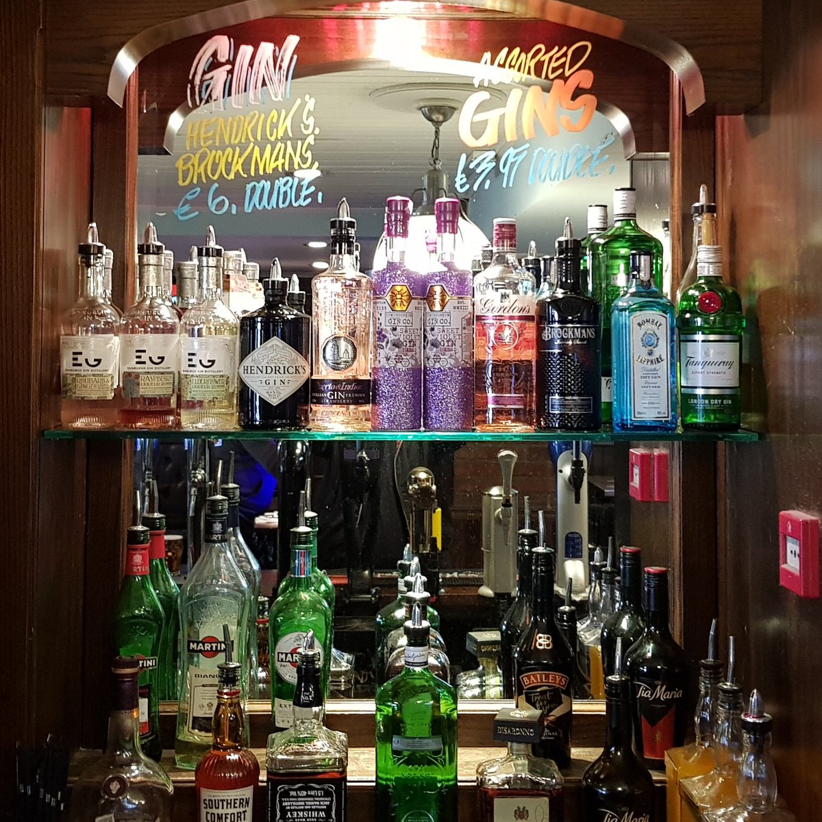 B00tAndShoe's tweet photo. #topshelf #gin #collection 
We need more room for more gin!
#darlohour https://t.co/QaTQnYY4Bi