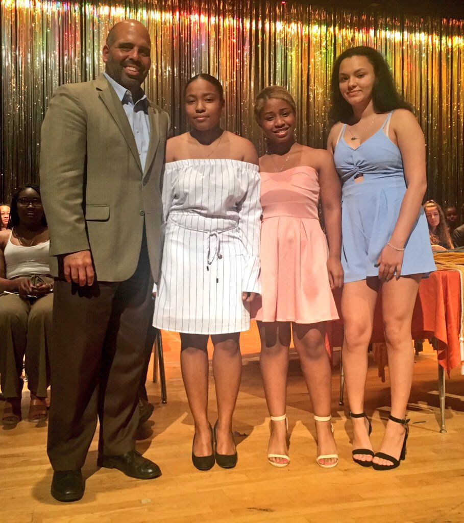 Congratulations to Our Three <a href="/Piperclass18/">PHS Alumni🎓</a> Bengals Graduating With their <a href="/BrowardCollege/">Broward College</a> Associate of Arts Degree as Part of Piper’s “Bengal Dual Enrollment Academy” under the “School of Advanced Academics” !!! #PiperW2WAcademies #PiperMindset #PiperPride #MissionIMpossible