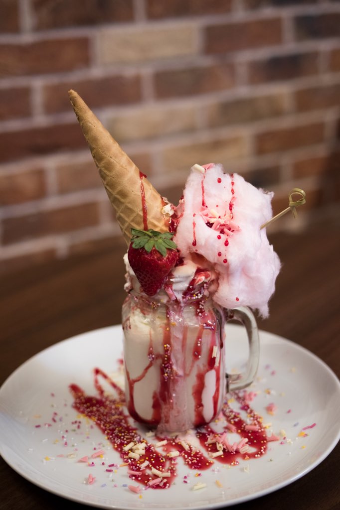 Crepes And Cones (May 12th) (CrepesAndCones) Twitter