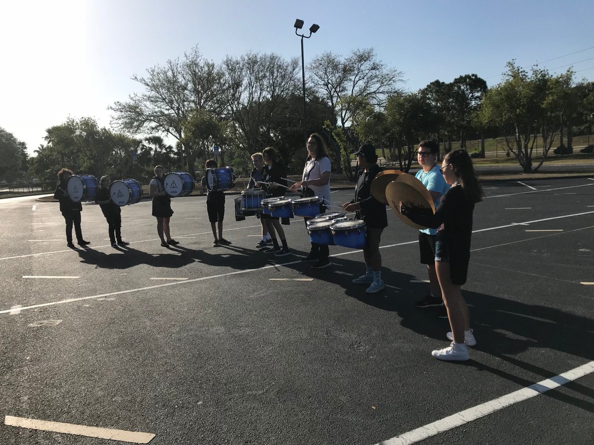 EsteroHS's tweet photo. Good luck to our track and field athletes as they travel to Jacksonville for the state tournament!! We are so proud of you and know you will do your best!! #wildcatpride #LoveLeeSchools https://t.co/BSTwwvwGGP