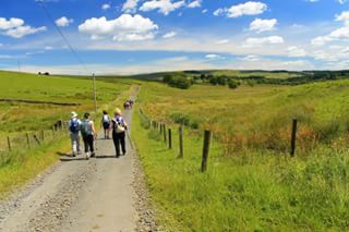 Guided walks, bike rides, geocaching, family fun, nature workshops - there's always a lot going on in the Northumberland National Park. buff.ly/2HR6BYe buff.ly/2HR6BYe