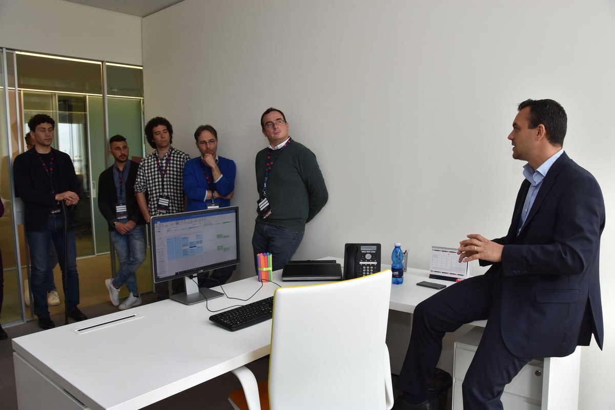 È iniziata la fase conclusiva di #YouDreamWeBelieve, il contest di <a href="/illumia/">illumia</a> e <a href="/wylabincubator/">wylab</a>, che ha visto 60 #startup darsi battaglia su #SmartEnergy, #GreenEconomy #DataAnalytics e #DataManagement.  I 12 finalisti visitano l'azienda prima di raccontare la loro idea ai giudici