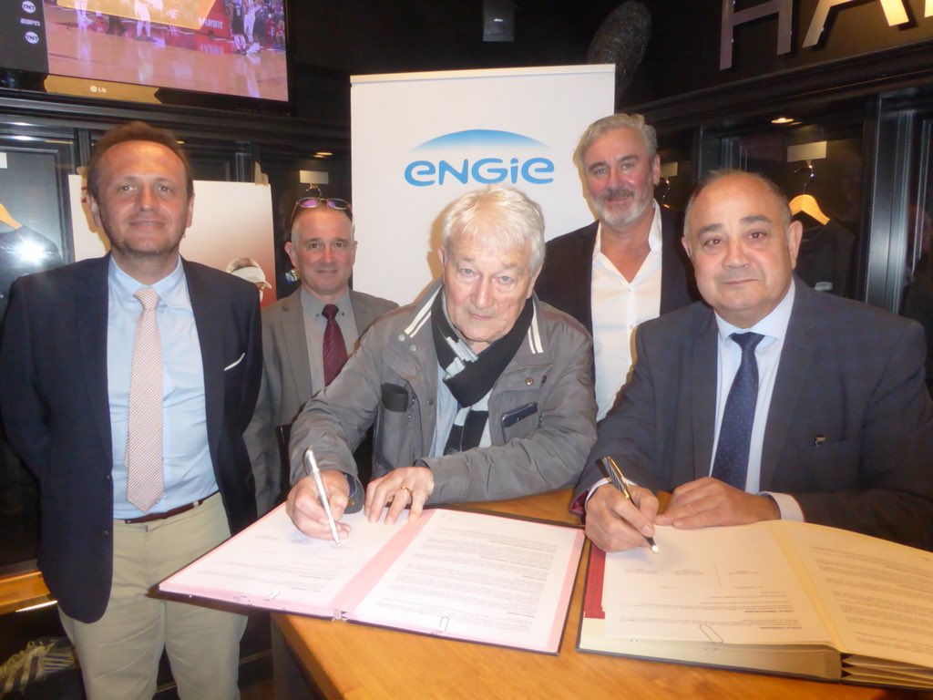 SergeCaramante's tweet photo. Signature ce jour du partenariat fidèle d’@ENGIEgroup pour le 22e #open tennis international féminin @ITF_Tennis à @Saint_Gaudens au @hakacorner avec @pina_serge et Michel Sibra @Occitanie https://t.co/jMRHHIOapV
