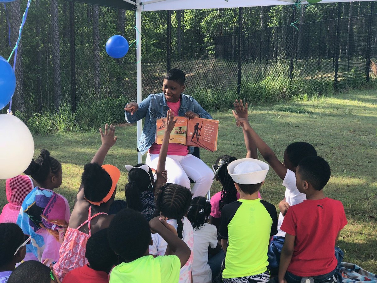 Had a blast at the read-a-thon event today <a href="/WolfCreekWolves/">Wolf Creek ES</a>! Your students were awesome! Thanks for the invite. @fultonslc <a href="/gyimah_whitaker/">Dr. Gyimah Whitaker</a> <a href="/PrincipalDGlass/">D Glass</a> <a href="/DaraJonesWilson/">Dara Jones Wilson</a> <a href="/YolandaBW/">Dr. Yolanda Brownlee</a>