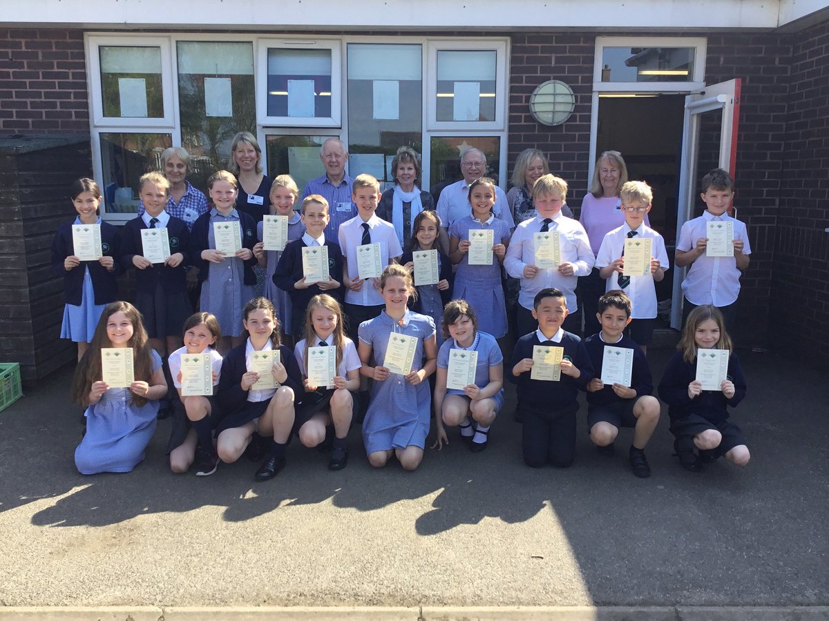 These children had a great time trying bridge for the first time! If your school might be interested in a taster session, get in touch with us.