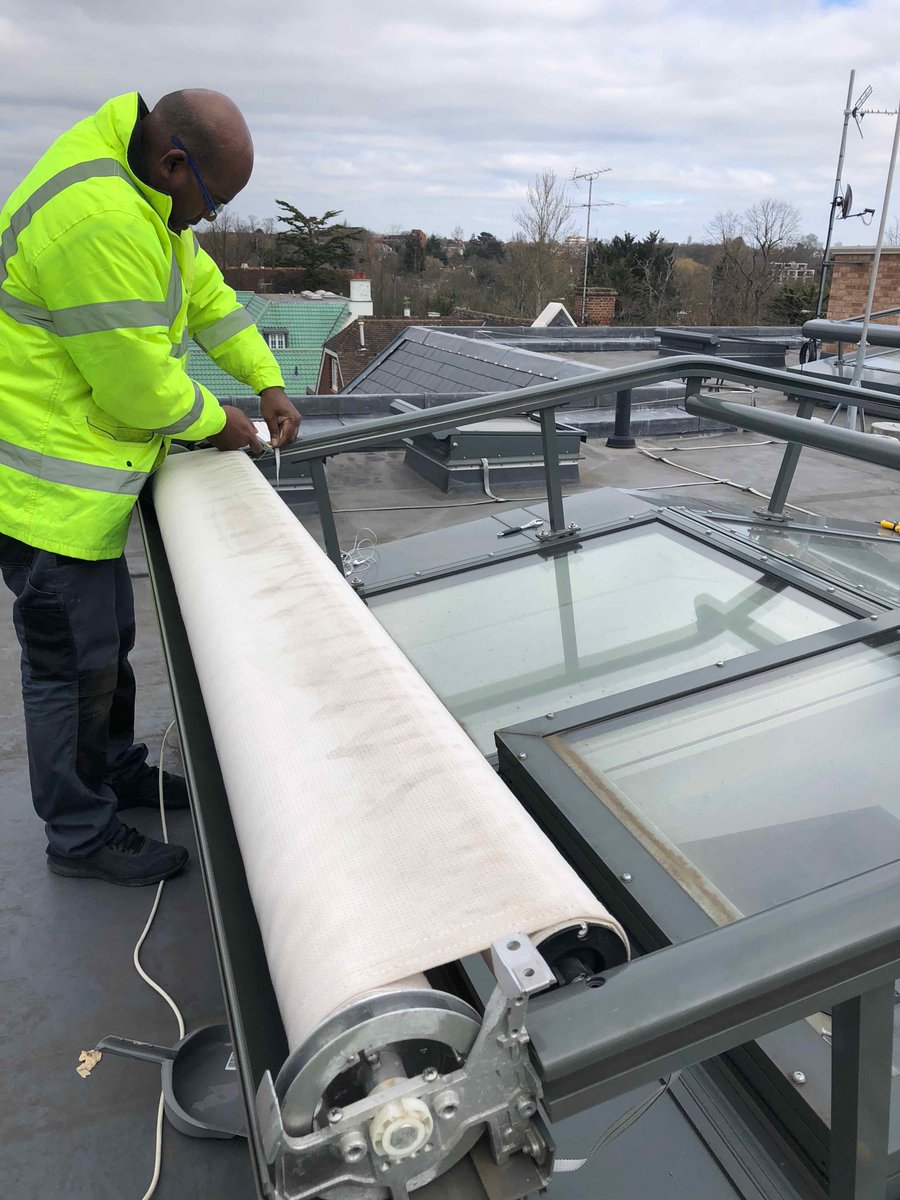 CornerStarAlu's tweet photo. #Warema #Conservatory #Awning repairs for client in #London https://t.co/lmHfpu5qnu