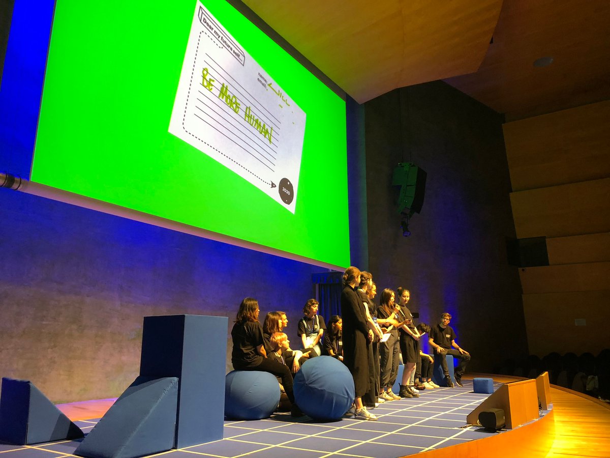 Amazing Humans - @ual Futures Studio participants on stage at <a href="/iam_internet/">IAM</a> Weekend 2018 sharing Planetary Futures Goals for 2030. Thanks to all the amazing internet people we met there bit.ly/2KwD1cs  💙🌍🙌 #iamw18 #ual #ualfutures